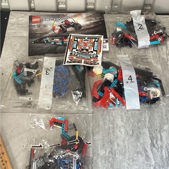 Wanted wanted wanted - Picture 1 of 7